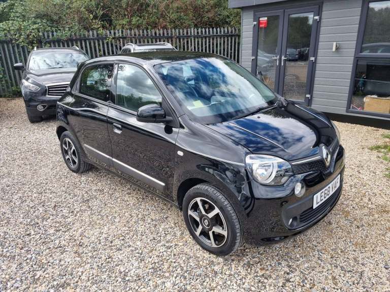 2023 Renault Twingo 0.9 TCe Iconic EDC Euro 6 5dr Petrol Automatic