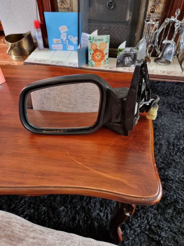 Land rover Discovery 2004 N/S electric mirror 