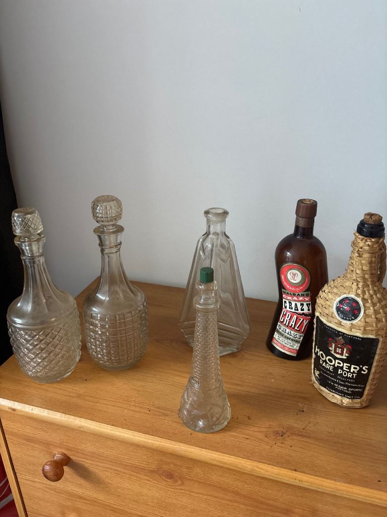 Glass bottles 