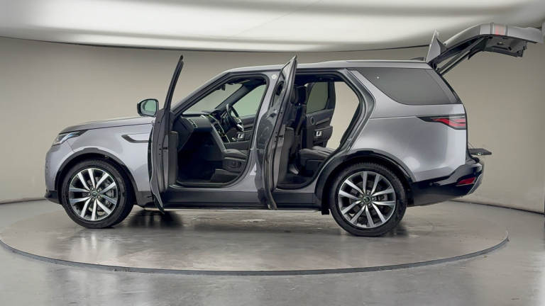 2021 Land Rover Discovery 3.0 D300 MHEV R-Dynamic HSE SUV 5dr Diesel Auto 4WD Euro 6 (s/s) (300 p...