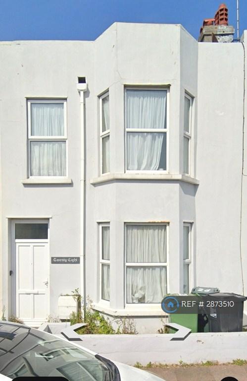1 bedroom in Cambridge Road, Eastbourne, BN22 (#2873510)