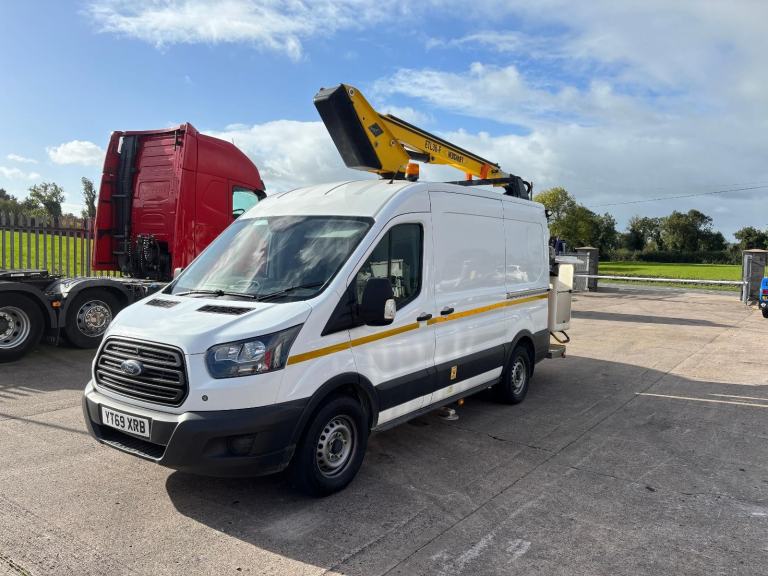 2020 Transit cherry picker 3.5 ton versalift Hoist Lolar certificate supplied 