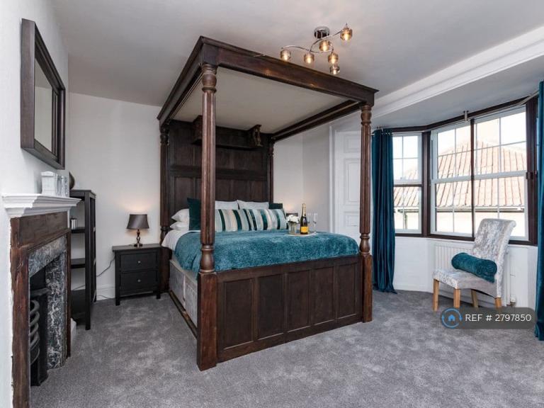 5 bedroom house in Whitley Batts, Bristol, BS39 (5 bed) (#2797850)