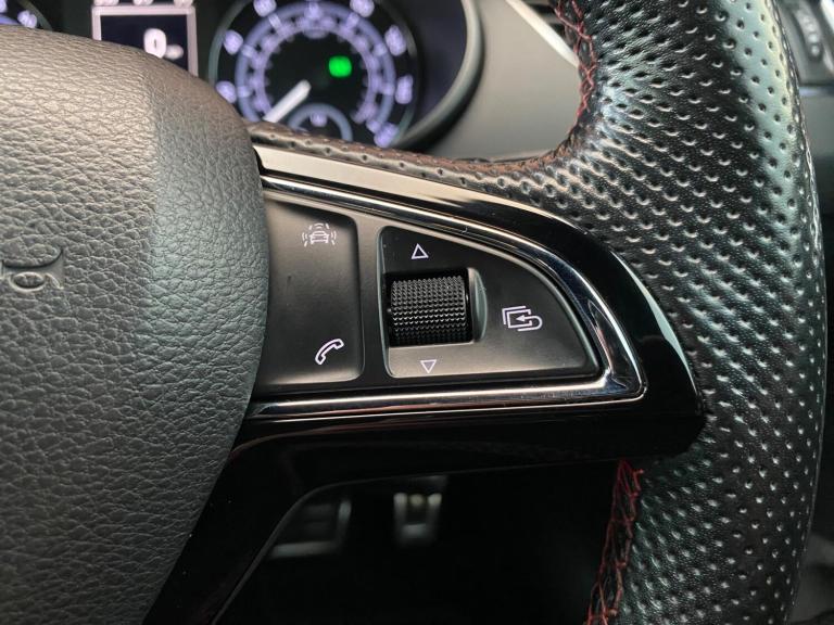 2016 Skoda Octavia 2.0 TDI vRS DSG 4WD Euro 6 (s/s) 5dr ESTATE Diesel Automatic