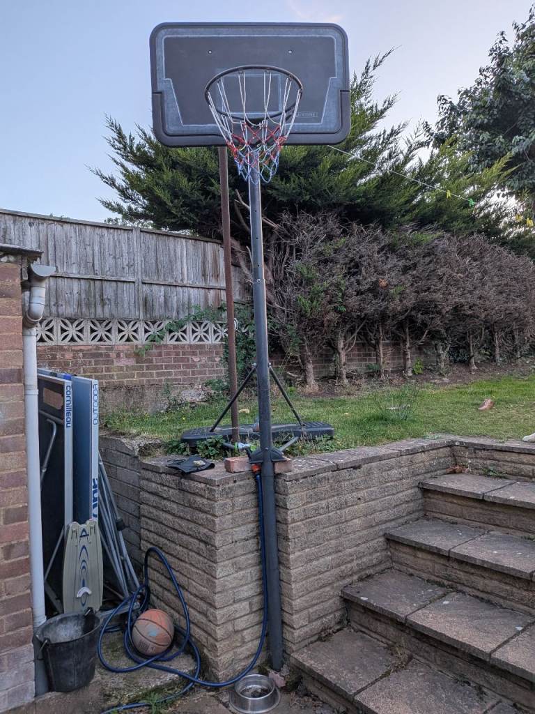 Lifetime Portable Basketball Hoop – Fair Condition