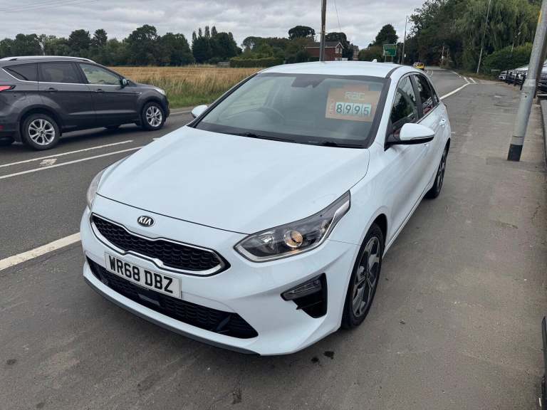 KIA CEED 1.6 CRDi 3 White Manual Diesel 2018