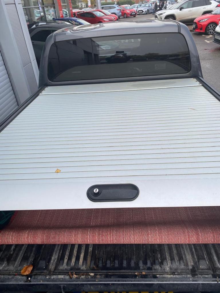 Hilux Manual Roller Shutter