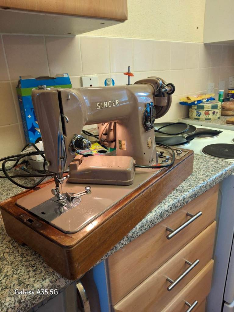 singer sewing machine