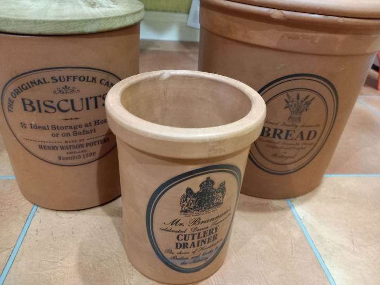 Terracotta  Utensil Holder Bread Bin & Biscuit 