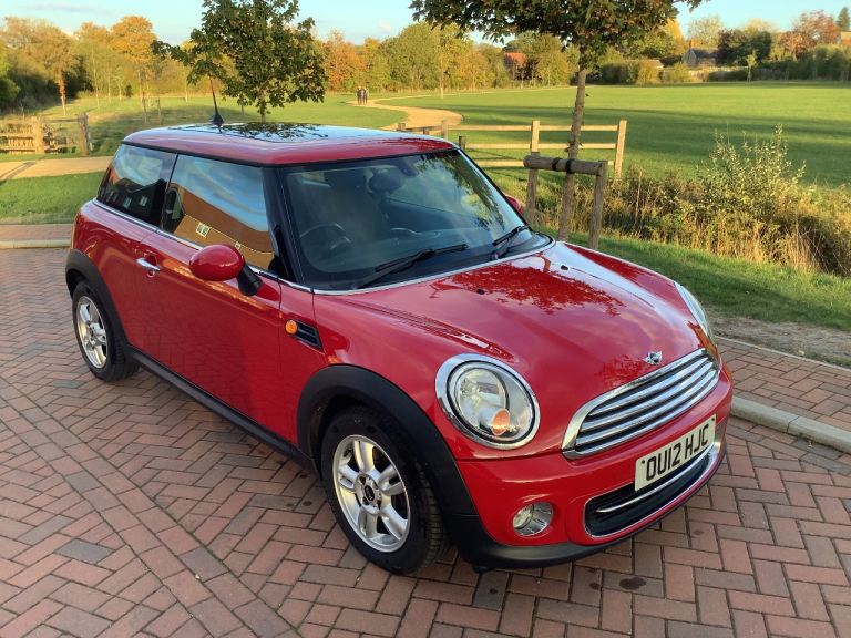 Mini Hatchback, 2012, Manual, 1598 (cc), 3 doors