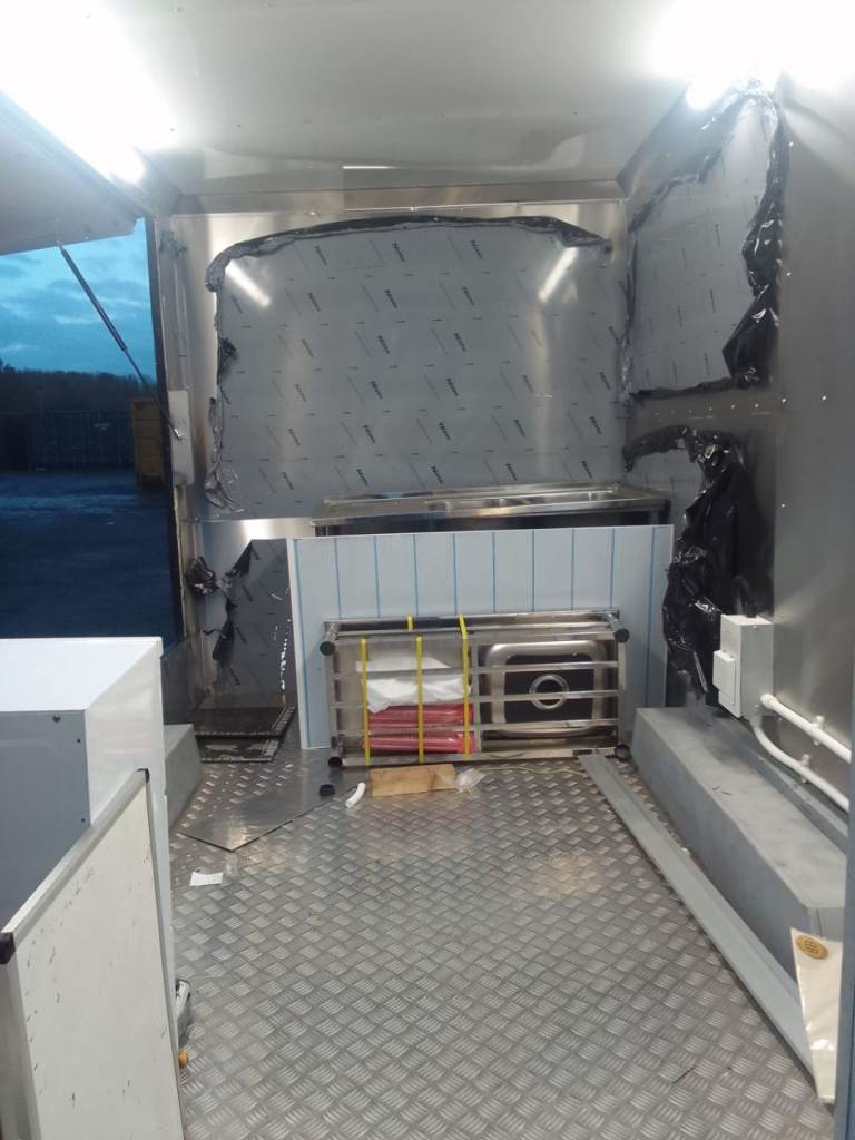 Catering trailer burger van mobile kitchen horsebox food truck equipment 