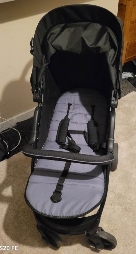 My babiie stroller with raincover 
