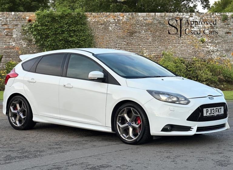 2013 Ford Focus 2.0T EcoBoost ST-3 Euro 5 (s/s) 5dr HATCHBACK Petrol Manual
