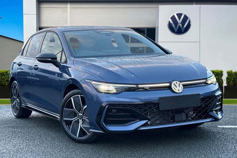 2026 Volkswagen Golf 1.5 eTSI MHEV Black Edition DSG Euro 6 (s/s) 5dr Hatchback Manual
