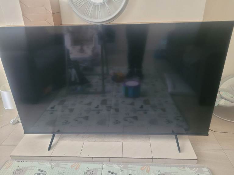 65"Large Flat Screen TV – Good Condition