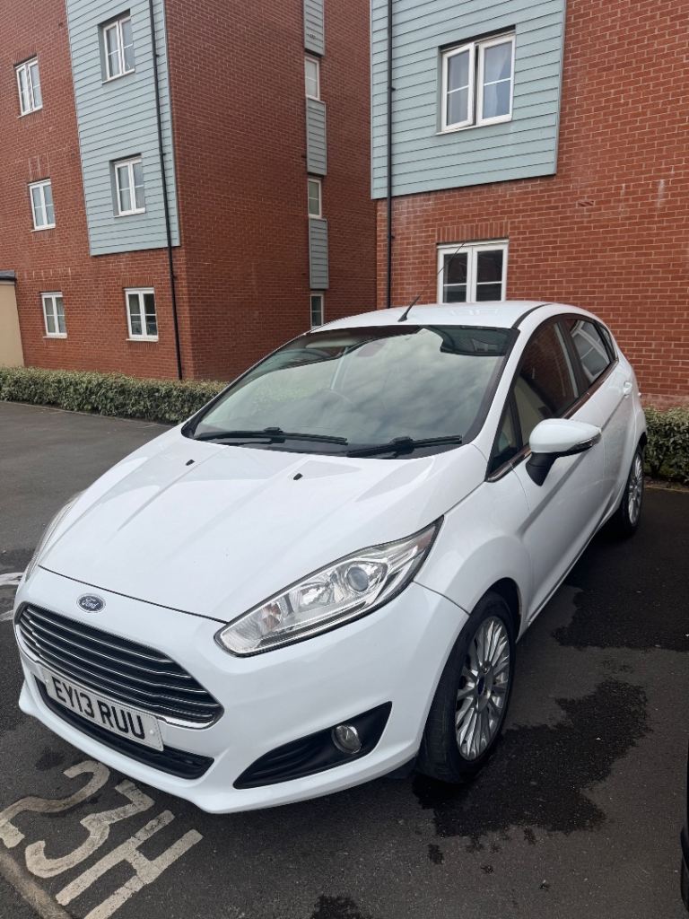 Ford, FIESTA, Hatchback, 2013, Manual, 998 (cc), 5 doors