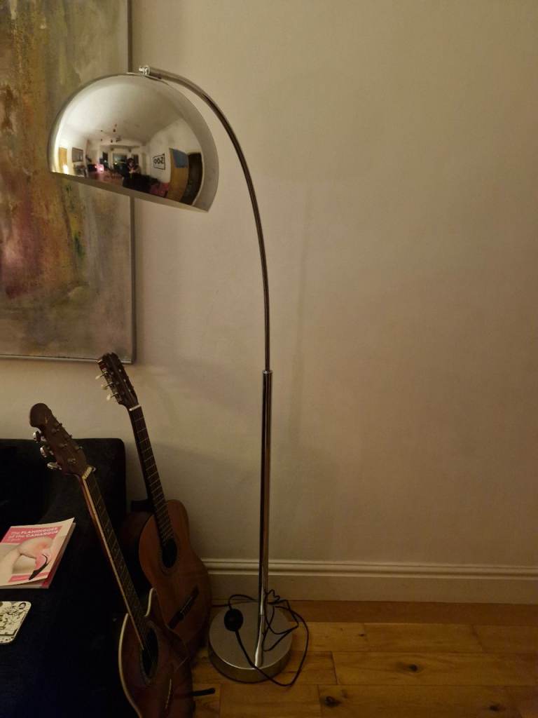 Chrome arc floor lamp