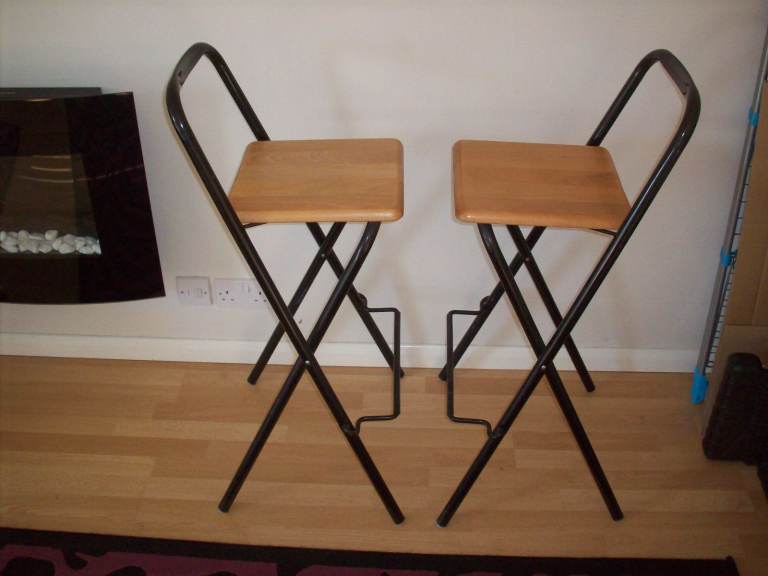 2 X FOLDING BAR STOOLS ~ PAIR