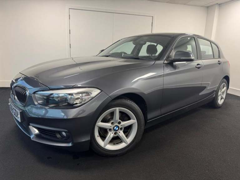 2018 BMW 1 Series 1.5 118i SE Hatchback 5dr Petrol Manual Euro 6 (s/s) (136 ps) Manual Hatchback ...