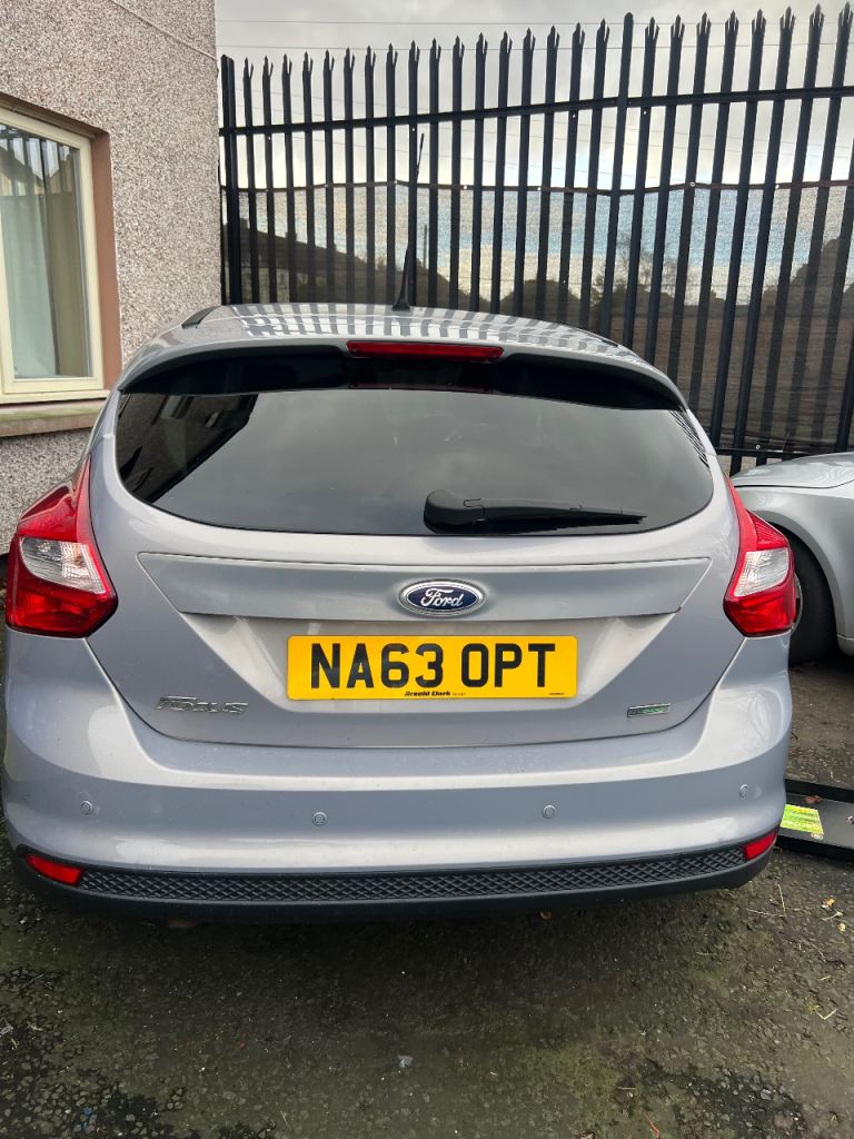 Ford, FOCUS, Hatchback, 2013, Manual, 998 (cc), 5 doors