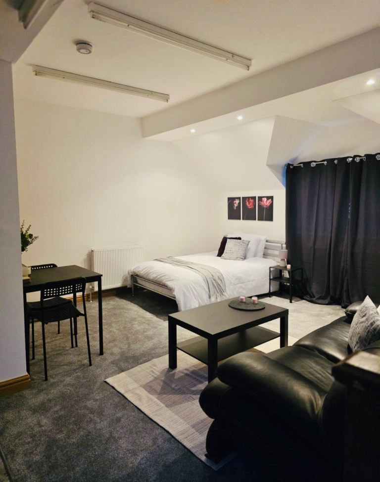 1 bed Studio Student Flat - Open Plan