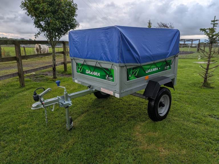 Daxara 127 Camping Trailer With High Top Extension and Jockey Wheel - As New Condition