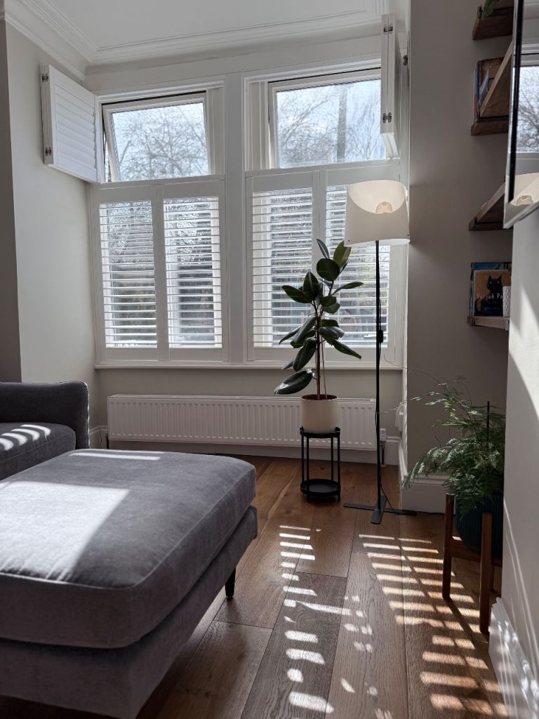 Modern 1 Bedroom House with Beautiful Garden – Leyton Station,Council Tax included in the rent price
