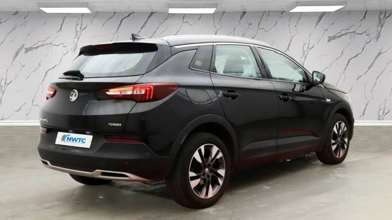 2019 Vauxhall Grandland X *AUTO HATCHBACK Petrol Automatic