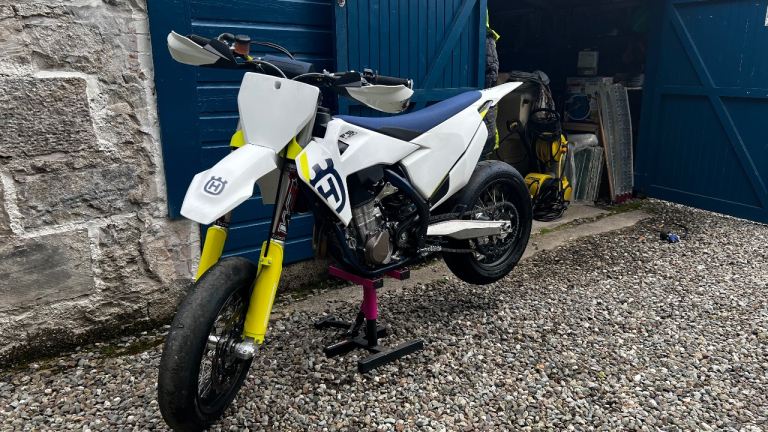 2019 Husqvarna 450 FS Supermoto