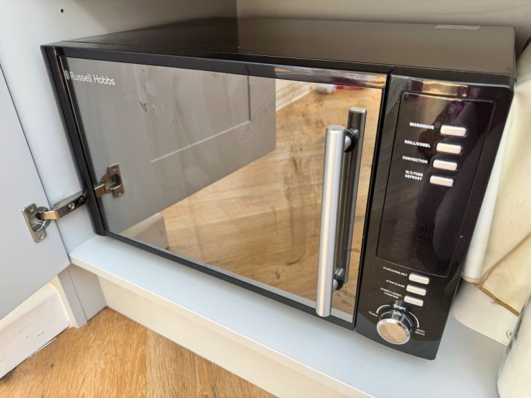 Russell Hobbs microwave grill combi oven 