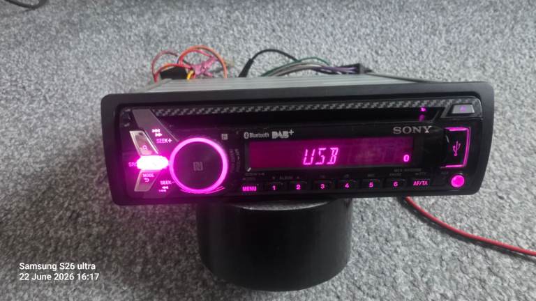 SONY radio dab +