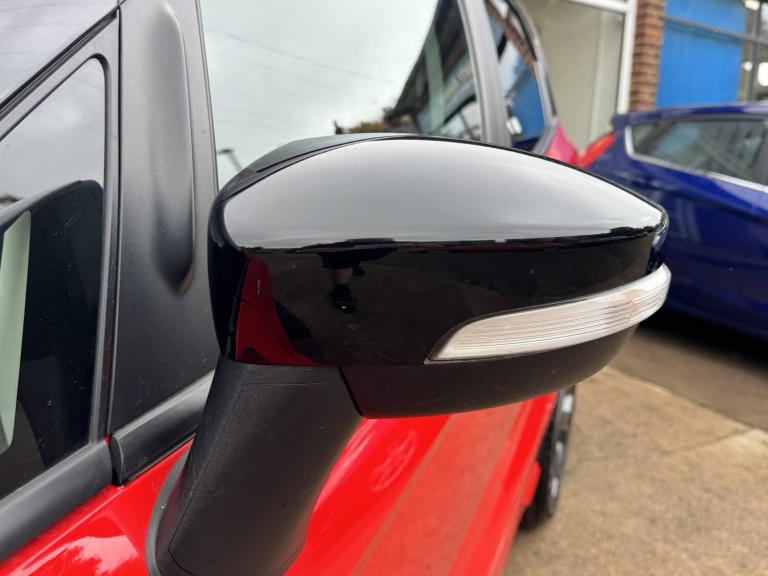 FORD ECOSPORT 1.0 T EcoBoost ST-Line 2019