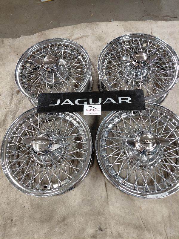 Jaguar chrome wheels with as new spinners 
