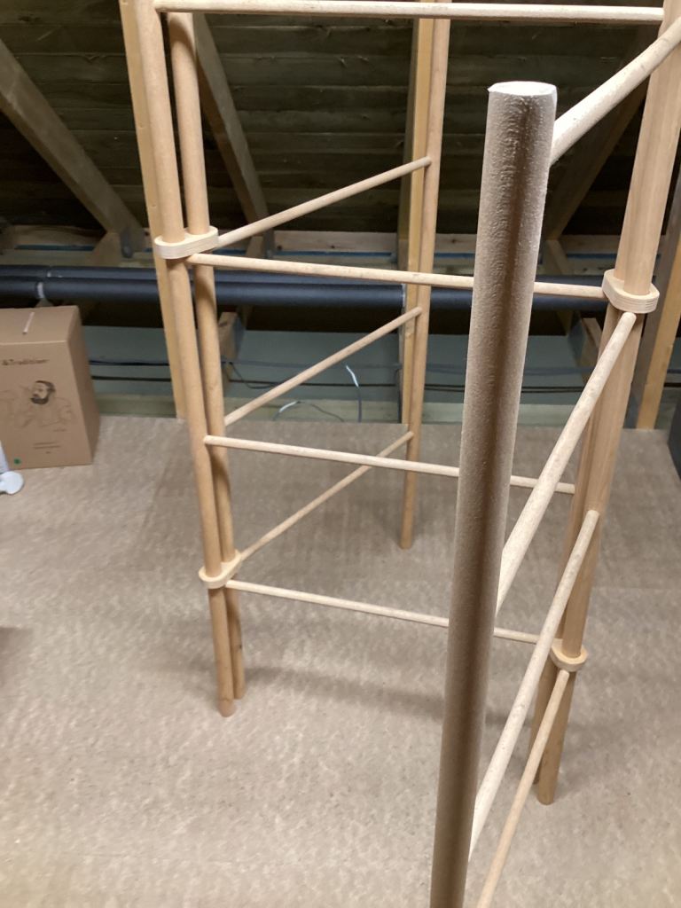 Garden Trading Classic Zig Zag Dryer Beech Wood