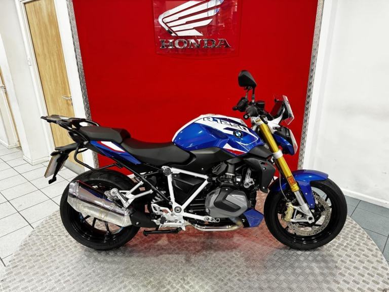 2024 '24' BMW R1250RS SE