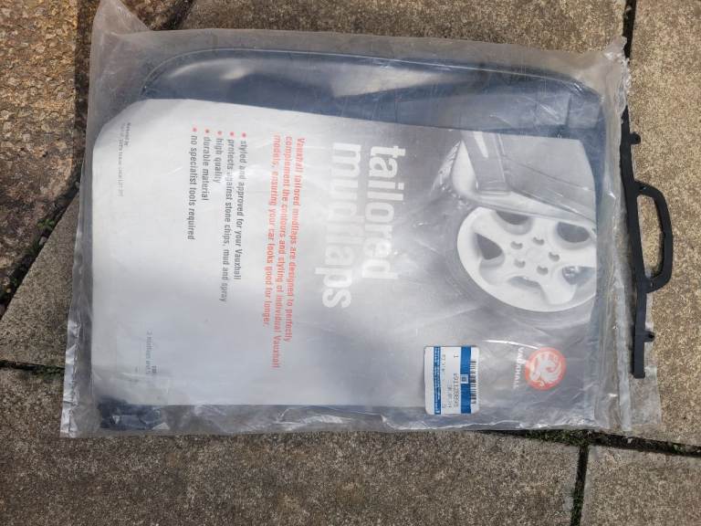 Mudflaps for Vauxhall Vectra