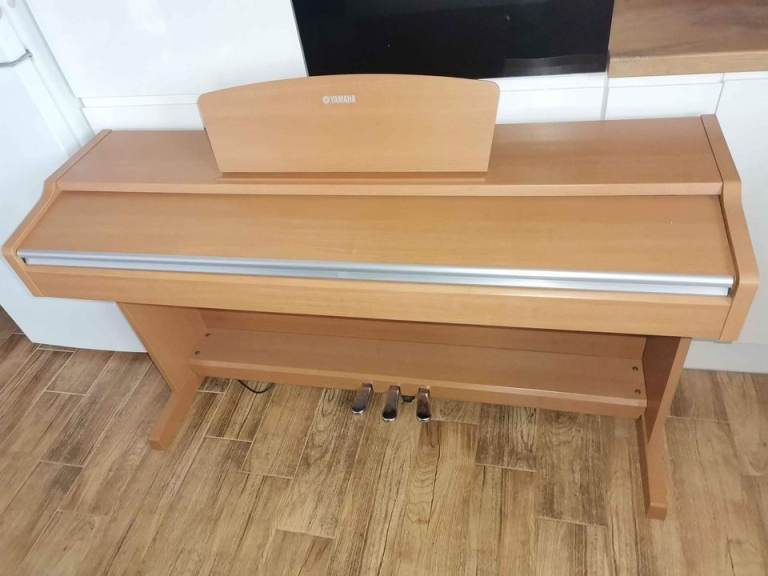 image for CAN DELIVER - YAMAHA ARIUS YDP-131 DIGITAL PIANO IN GREAT CONDITION 