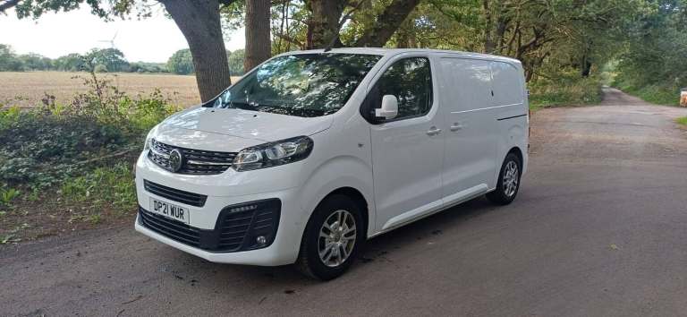 2021 Vauxhall Vivaro 2700 1.5d 100PS Sportive H1 Van 96k a/c finance available  PANEL VAN Diesel ...
