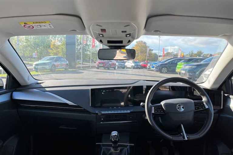 2022 Vauxhall Astra 1.2 Turbo 130 Design 5dr HATCHBACK PETROL Manual