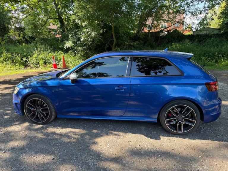 Audi, A3, Hatchback, 2015, Semi-Auto, 1984 (cc), 3 doors
