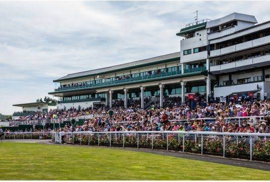 Roayl Windsor races ladies days