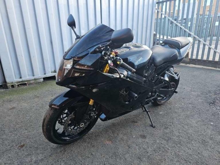 Suzuki GSXR1000 K3 '2003' BREMBO FRONT CALIPERS/M-CYL/GP SILENCER/COMFY SEAT