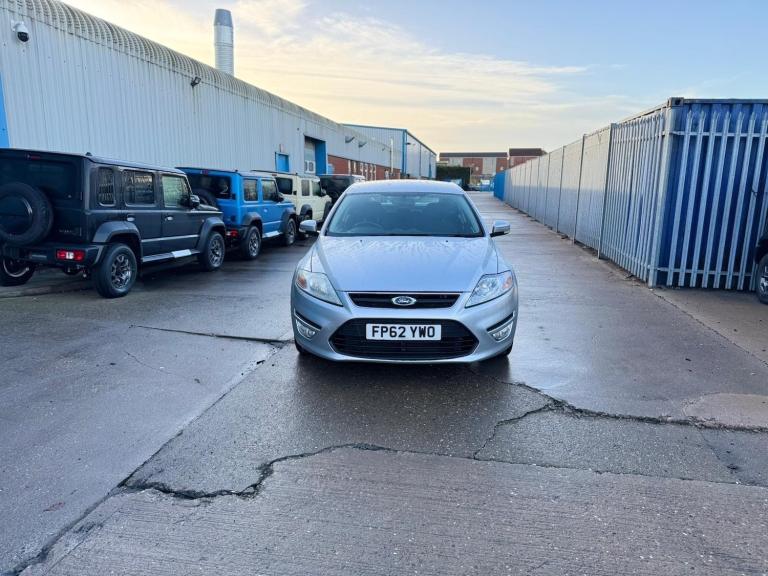 2012 Ford Mondeo 1.6 TDCi ECOnetic Zetec Euro 5 (s/s) 5dr HATCHBACK Diesel Manual