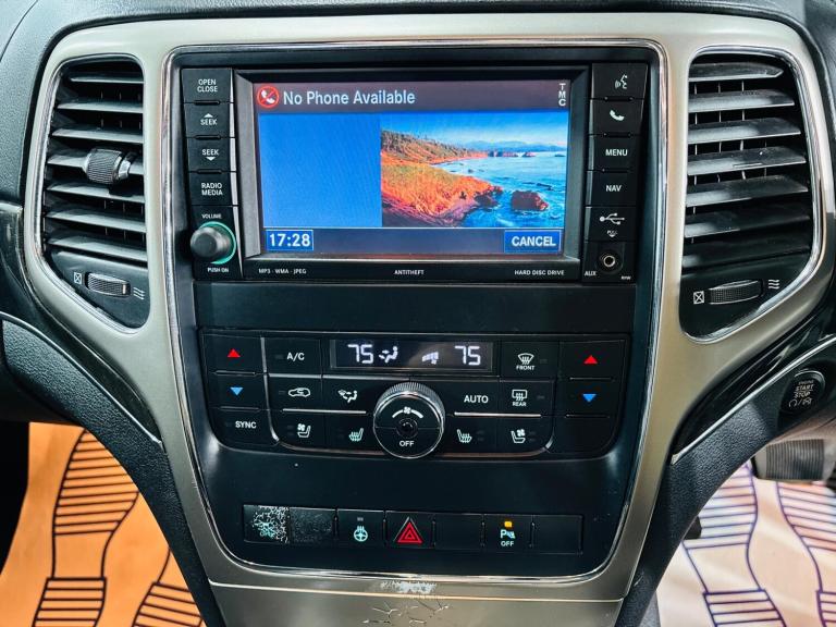 2012 Jeep Grand Cherokee 3.0 V6 CRD Overland Auto 4WD Euro 5 5dr ESTATE Diesel Automatic