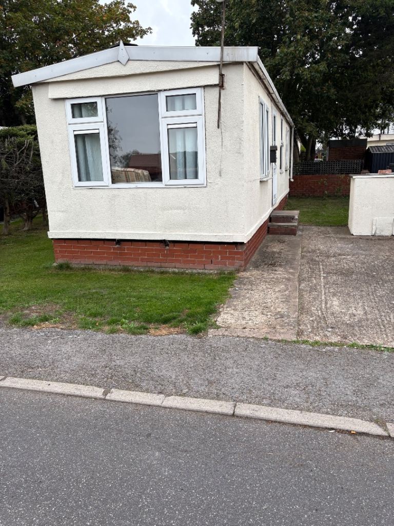 MOBILE PARK HOME TO RENT 