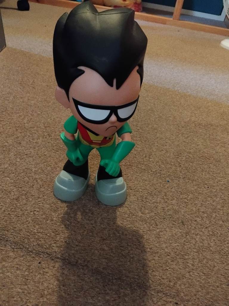 Dancing Robin