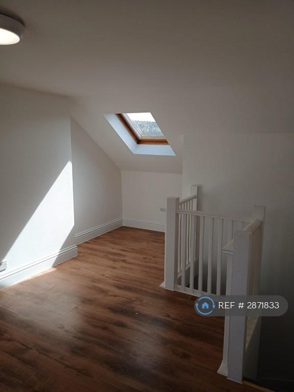 3 bedroom house in Hope St, Chatham, ME4 (3 bed) (#2871833)