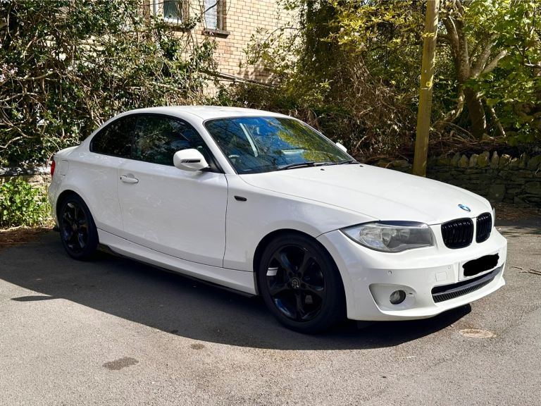 BMW, 1 SERIES, Coupe, 2011, Auto, 1995 (cc), 2 doors