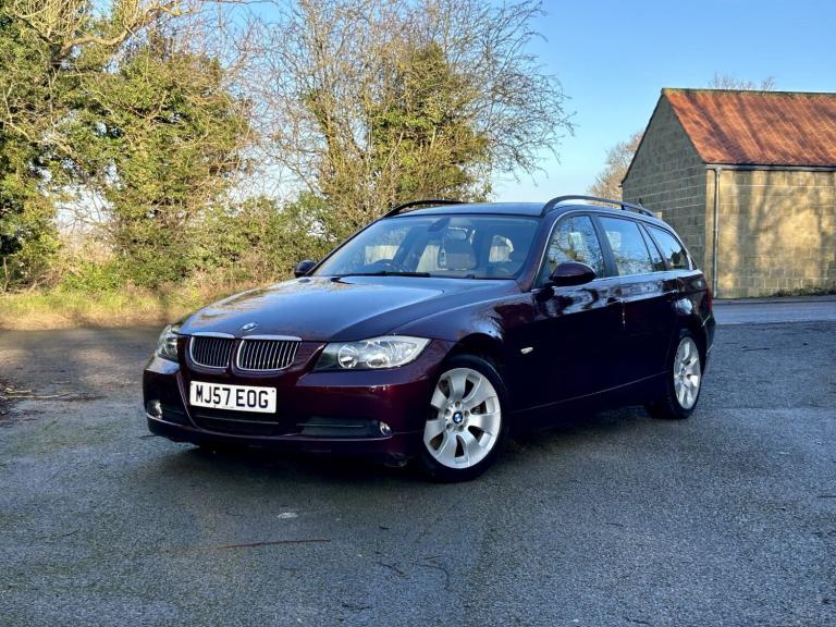 BMW 3 SERIES 3.0 325d SE Touring 2007