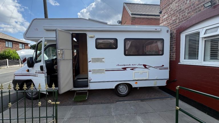 Peugeot motorhome 